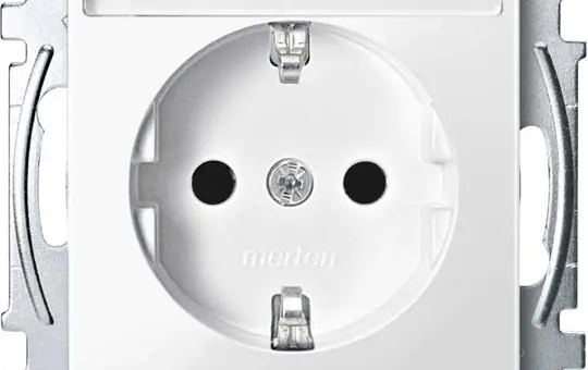 MERTEN covered SCHUKO socket System M 