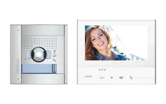 LEGRAND Flex One Video Set SFERA with Door Station 