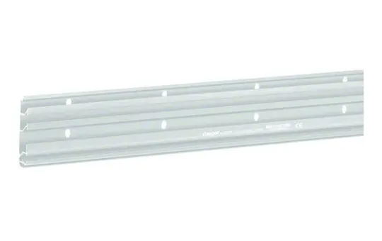 HAGER SLH200801 tehalit partie inférieure de goulotte plinthe 3 chambres, sans halogène | gris clair | 20x80 mm
