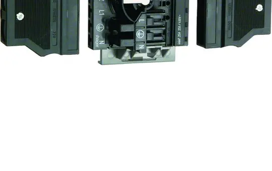 HAGER G4700 Accessories for WAGO Energy Bus Plug System Branch, 5-pole to 3-pole with phase selection