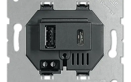 JUNG USB15CASW Chargeur USB 15 W, USB-A et USB-C | noir
