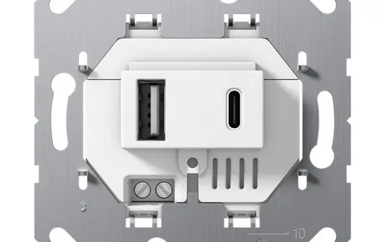 GIRA 234900 Alimentation USB USB-A/C, 3,0 A | blanc