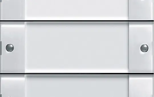 GIRA 5333100 émetteur mural eNet Triple face, avec champ d'étiquetage | blanc pur