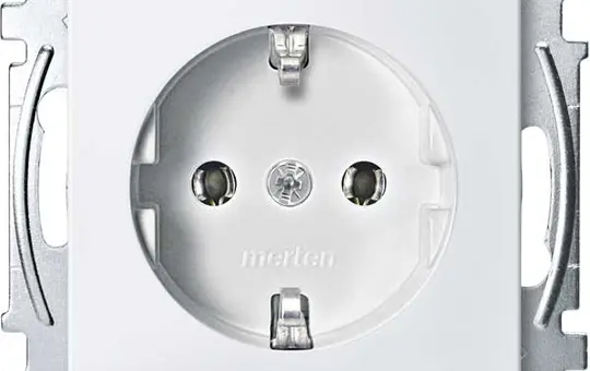 MERTEN MEG2301-0619 SCHUKO socket System M standard | polar white