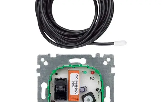 MERTEN 537100 Room Temperature Controller NO contact, 230 V, switch, remote sensor