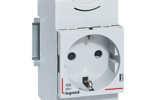 LEGRAND 004285 Distribution Built-in Socket standard