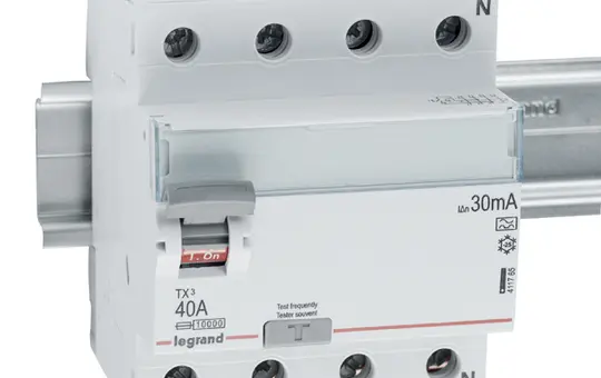LEGRAND 411765 Disjoncteur différentiel TX³ 4 pôles 30mA Type A 40 A