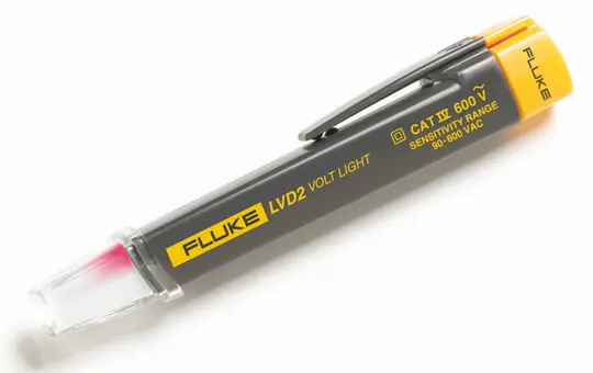 FLUKE 2740300 Non-Contact Voltage Tester integrated flashlight