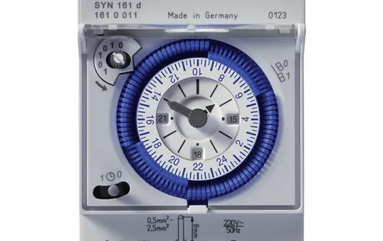 THEBEN SYN 161 d Analogue Daily Time Switch Changer