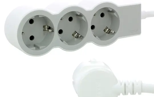 LEGRAND 694559 Power Strip 3 sockets, flat | ultra white/gray | 3 m