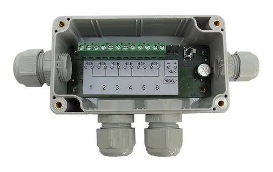 MDT SCN-RT6AP.01 temperature controller for PT1000 6-fold AP