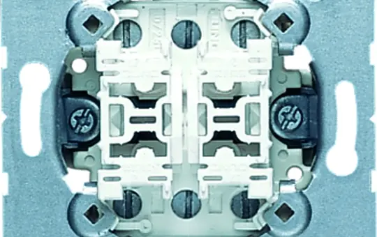 JUNG 532-4U rocker switch 4 closers, middle position