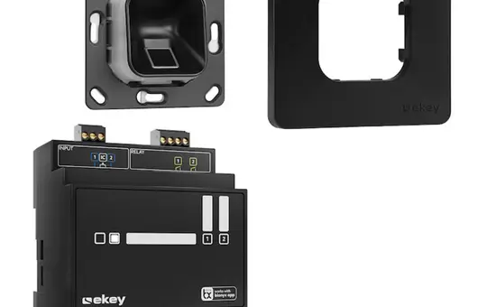 EKEY 203702 fingerprint set xLine flush-mounted | black