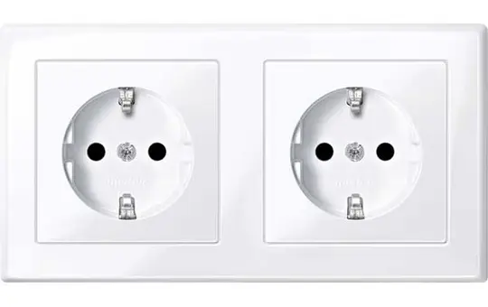 MERTEN MEG2328-1425 SCHUKO socket complete M-Smart 2-fold, horizontal, touch protection | active white glossy