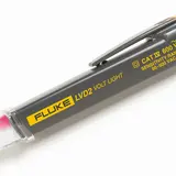 FLUKE 2740300 contactless voltage tester integrated flashlight