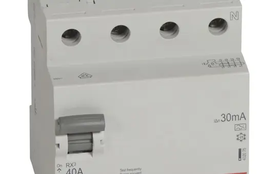 LEGRAND 402075 RX³ FI circuit breaker 4-pole 30mA type A 40A