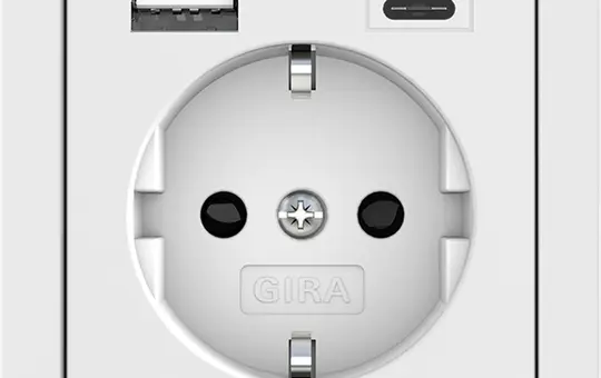 GIRA 245970 SCHUKO socket system surface Berührungsschutz, USB-A/C | pure white shiny