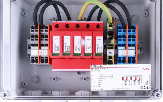 DEHN 900923 Generator Connection Box zum Schutz von 2 MPP-Eingängen, je 2 Strings
