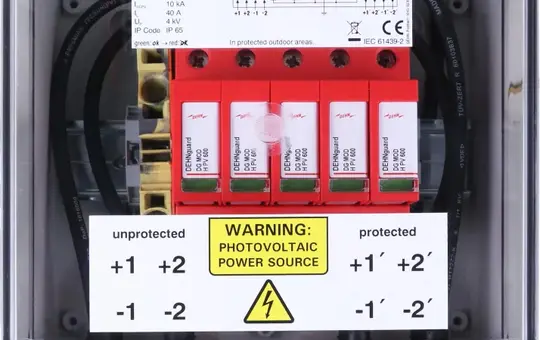 DEHN 900924 Generator Connection Box zum Schutz von 2 MPP-Eingängen, je 1 String